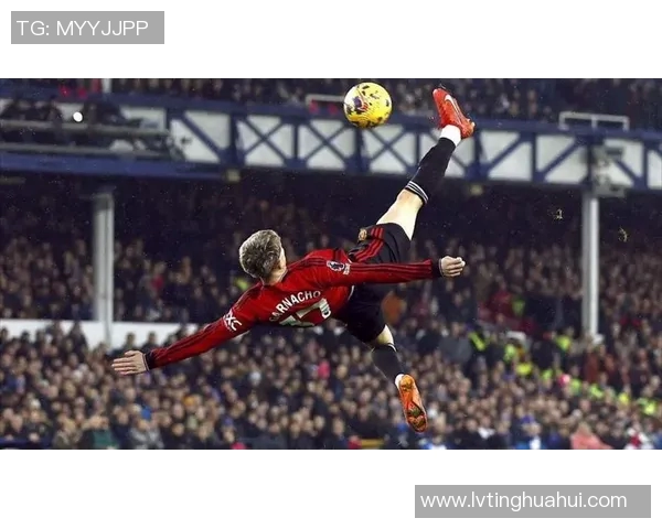 全球足球明星的崛起与荣耀之路揭示了体育与梦想的完美结合